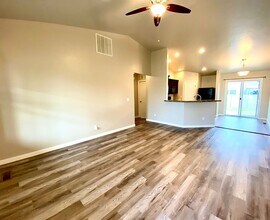 11217 W Bodie River Loop in Nampa, ID - Building Photo - Building Photo