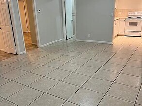 552 Holly Dr in Palm Beach Gardens, FL - Building Photo - Building Photo