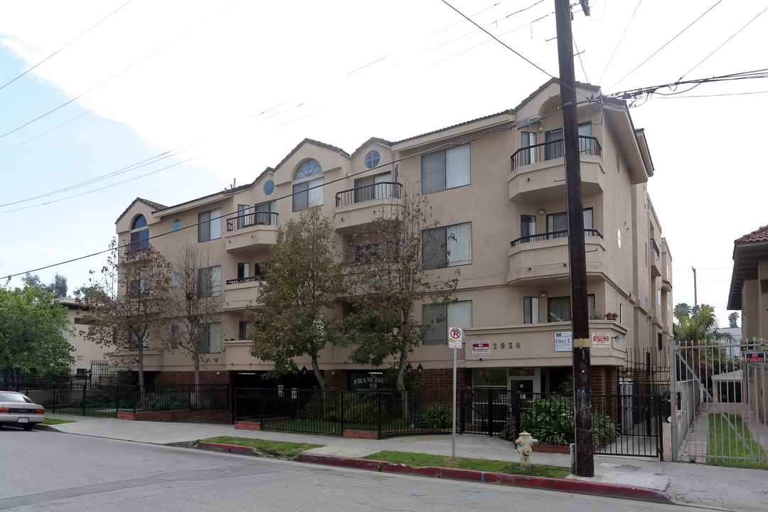 Francis Apartments in Los Angeles, CA - Building Photo