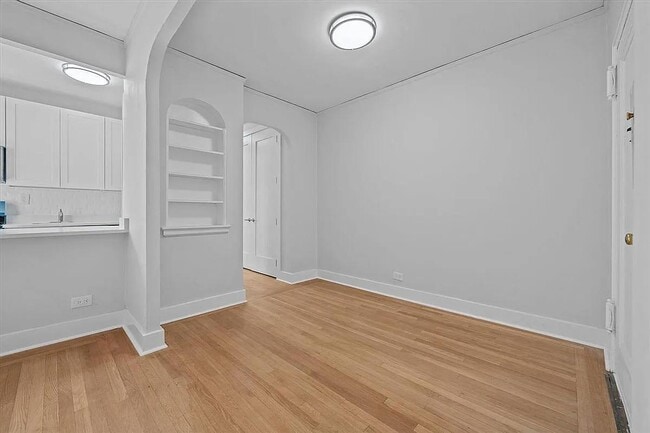 property at 3810 Greystone Ave