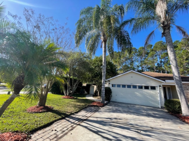 1902 Ashmore Green Dr in Jacksonville, FL - Building Photo - Building Photo