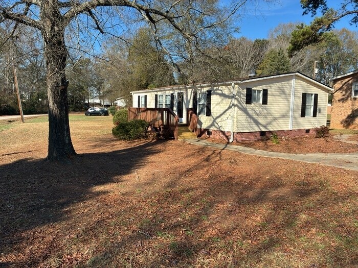 2 Crosby Ln in Greenville, SC - Building Photo