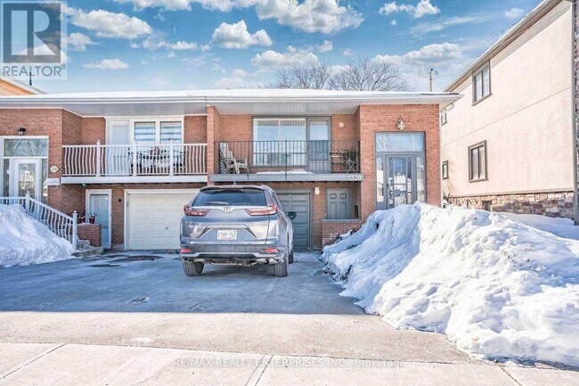1330 Alexandra Ave in Mississauga, ON - Building Photo - Building Photo