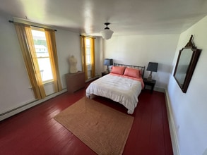 107 Scudderhook Rd, Unit 1 in Hudson, NY - Building Photo - Building Photo