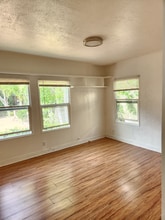 2032 Vista Del Mar Ave in Los Angeles, CA - Building Photo - Building Photo