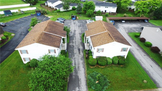 144-148 Brunswick Dr in Elyria, OH - Building Photo - Building Photo