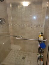 20350 W Country Club Dr, Unit PH8-4 in Aventura, FL - Building Photo - Building Photo