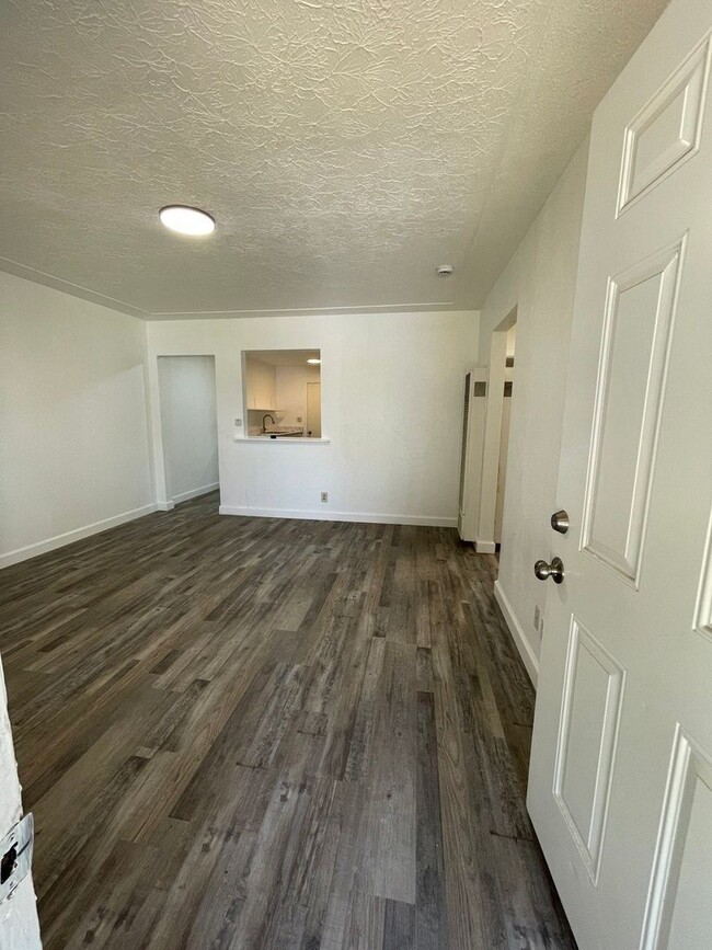 3421 E McKinley Ave in Fresno, CA - Building Photo - Building Photo