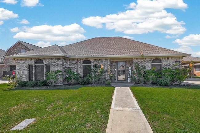 property at 6546 Grapevine Bend