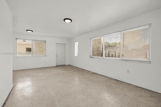 501 NE 82nd Terrace in Miami, FL - Building Photo - Building Photo