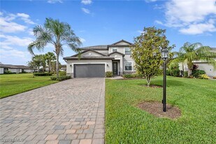 19222 Zephyr Lily Ct in Estero, FL - Building Photo