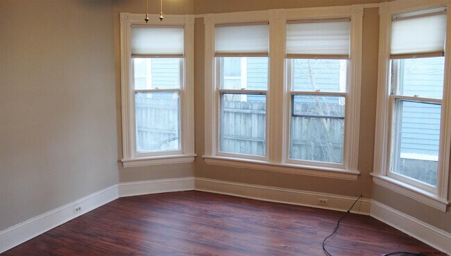 1182 Glenwood Blvd in Schenectady, NY - Building Photo - Building Photo