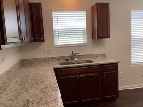 36 Jones Creek Cir in Greer, SC - Building Photo - Building Photo