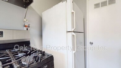 824 15th St in Oakland, CA - Building Photo - Building Photo