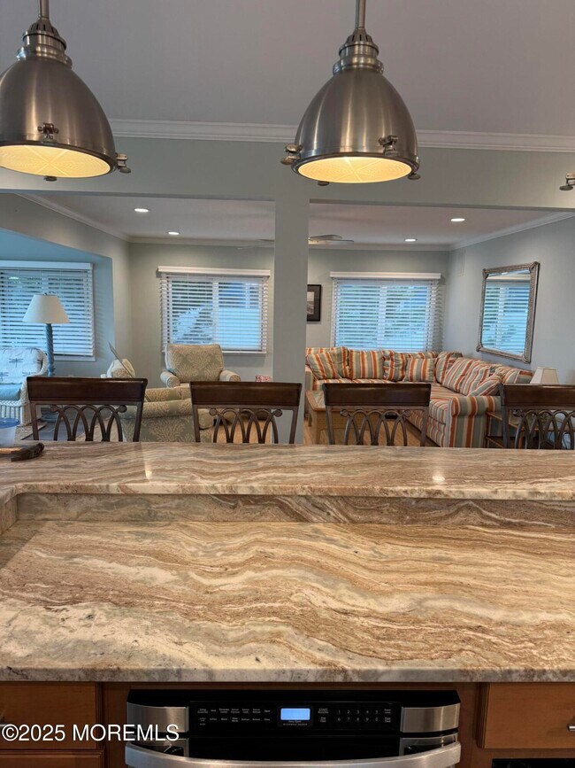 18 Dickman Dr in Lavallette, NJ - Building Photo - Building Photo