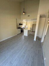 42443 Surrey Ct in Quartz Hill, CA - Building Photo - Building Photo