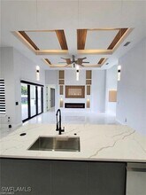 327 NE 9th Terrace in Cape Coral, FL - Building Photo - Building Photo
