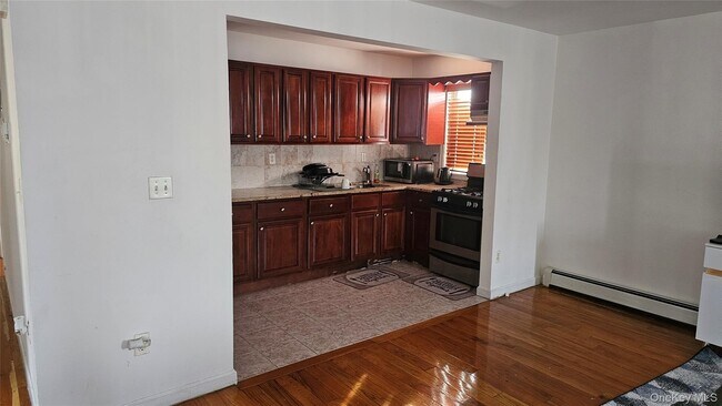 157-16 134th Ave in Queens, NY - Building Photo - Building Photo