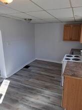 27 Liberty St in Hammondsport, NY - Building Photo - Building Photo