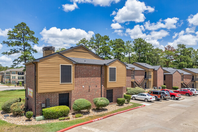 The Colony Apartments in Lufkin, TX - Building Photo - Building Photo