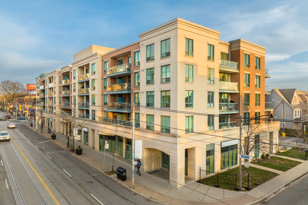 The Beach Condominiums 5 in Toronto, ON - Building Photo