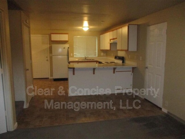 1246 N Park Ave in Eugene, OR - Building Photo - Building Photo