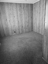 114 W Garfield St in Freeport, IL - Building Photo - Building Photo