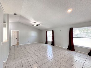 1078 Sunshine Way SW in Winter Haven, FL - Building Photo - Building Photo