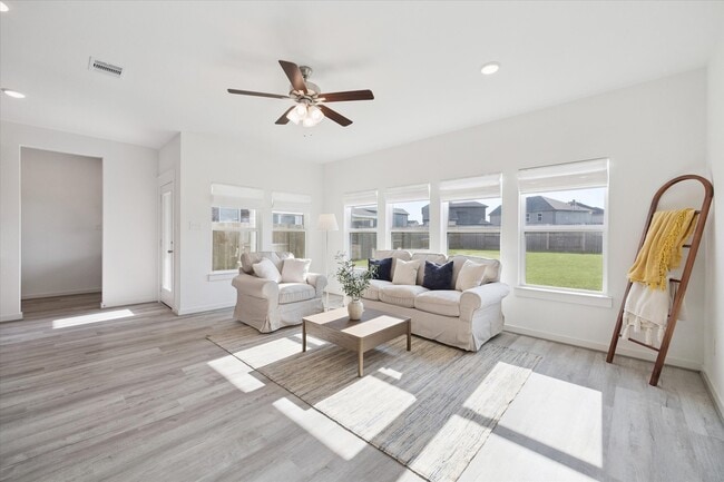 property at 7419 Casuna Ln