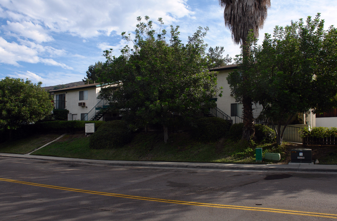 Hillside Terrace in Spring Valley, CA - Building Photo