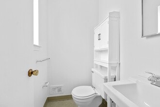 38198 Hixford Pl in Westland, MI - Building Photo - Building Photo