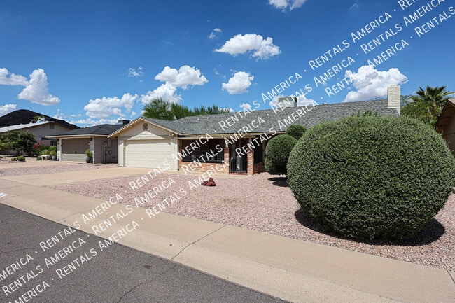 4258 E Kiowa St