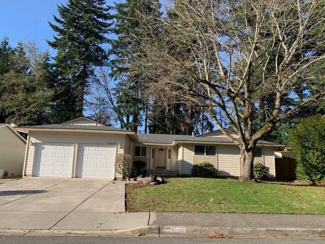 property at 18523 131st Ave SE