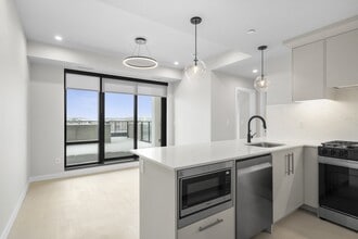 8375-8375 Broadcast Ave SW in Calgary, AB - Building Photo - Building Photo