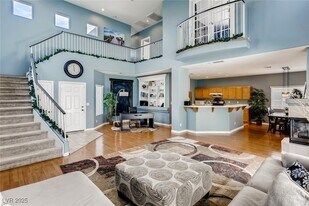 7237 W Mesa Vista Ave in Las Vegas, NV - Building Photo