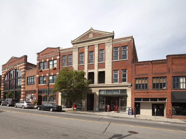 WCQS Building
