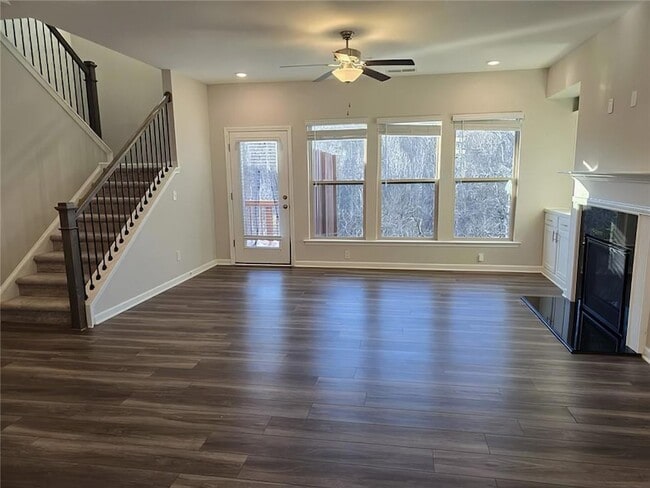 1341 Elderwood Way, Unit 4-4B402 in Cumming, GA - Foto de edificio - Building Photo