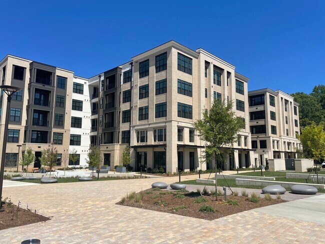 The Colony in Charlotte, NC - Foto de edificio - Building Photo