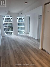 238 Simcoe St in Toronto, ON - Building Photo - Building Photo