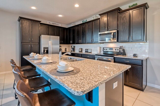 1533 Carey Palm Cir in Kissimmee, FL - Building Photo - Building Photo