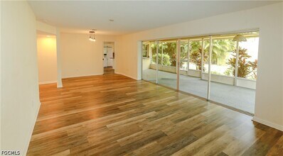 5654 Eichen Cir in Ft. Myers, FL - Building Photo - Building Photo
