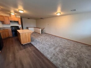 20074 Sally Ct in Bend, OR - Building Photo - Building Photo