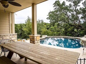16308 Lake Loop in Austin, TX - Building Photo - Building Photo
