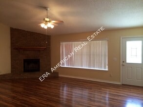515 Risen Star Dr in Crestview, FL - Building Photo - Building Photo