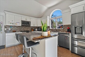 2 Glade Mallow Rd in Ballston Spa, NY - Building Photo - Building Photo