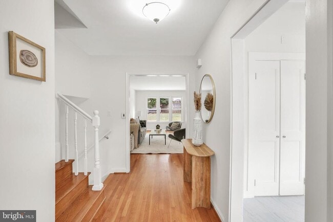 8815 Tuckerman Ln in Potomac, MD - Building Photo - Building Photo