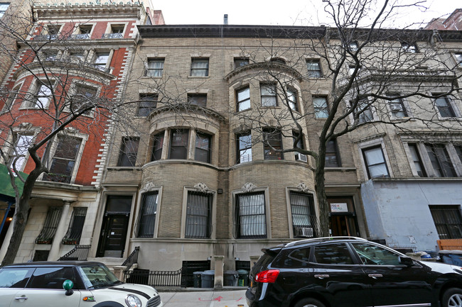 319-321 W 74th St in New York, NY - Building Photo - Building Photo