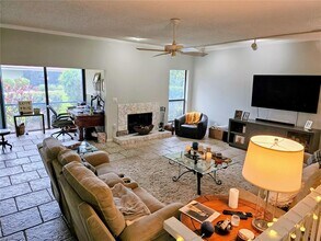 4870 Kestral Park Cir in Sarasota, FL - Building Photo - Building Photo