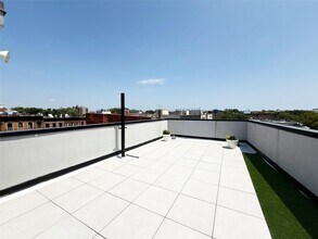 333 Tompkins Ave in Brooklyn, NY - Building Photo - Building Photo