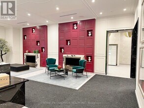 180 Front St E in Toronto, ON - Building Photo - Building Photo